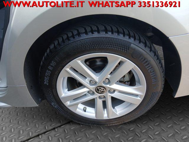 TOYOTA Corolla Touring Sports 1.8 Hybrid Business