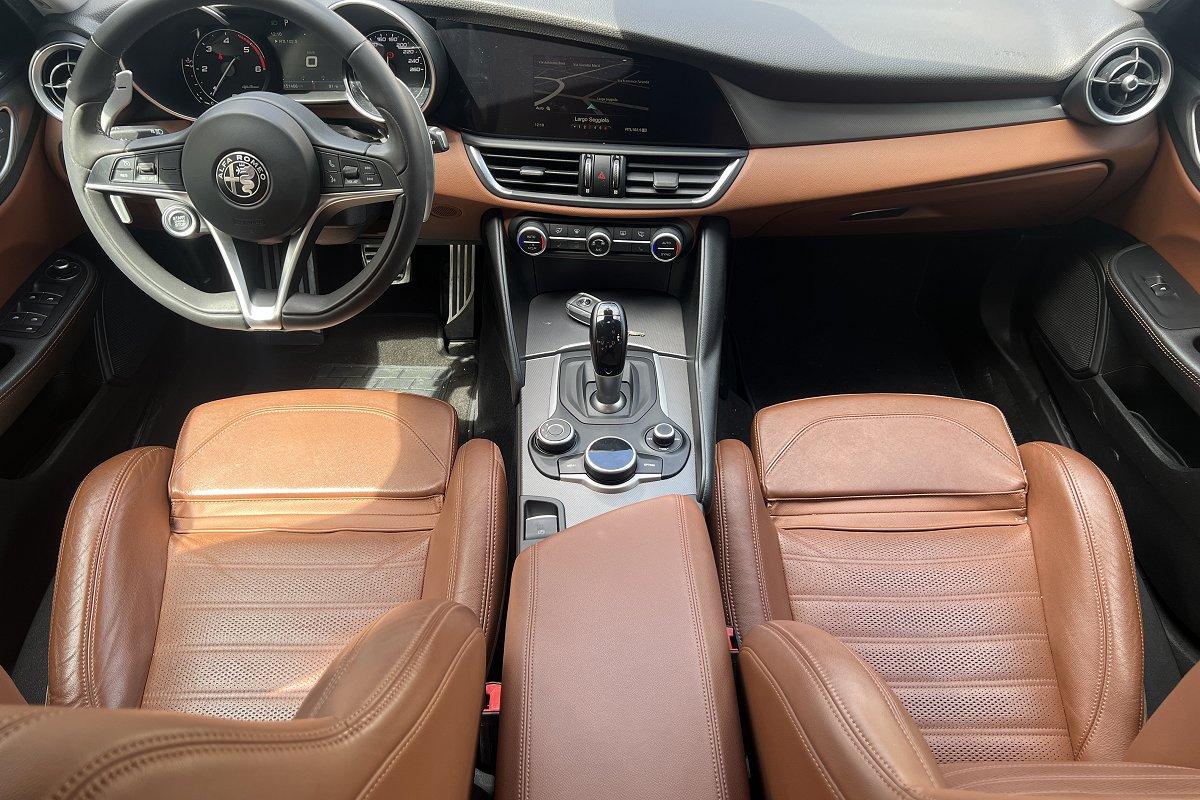 ALFA ROMEO Giulia 2.2 Turbodiesel 210 CV AT8 AWD Q4 Veloce