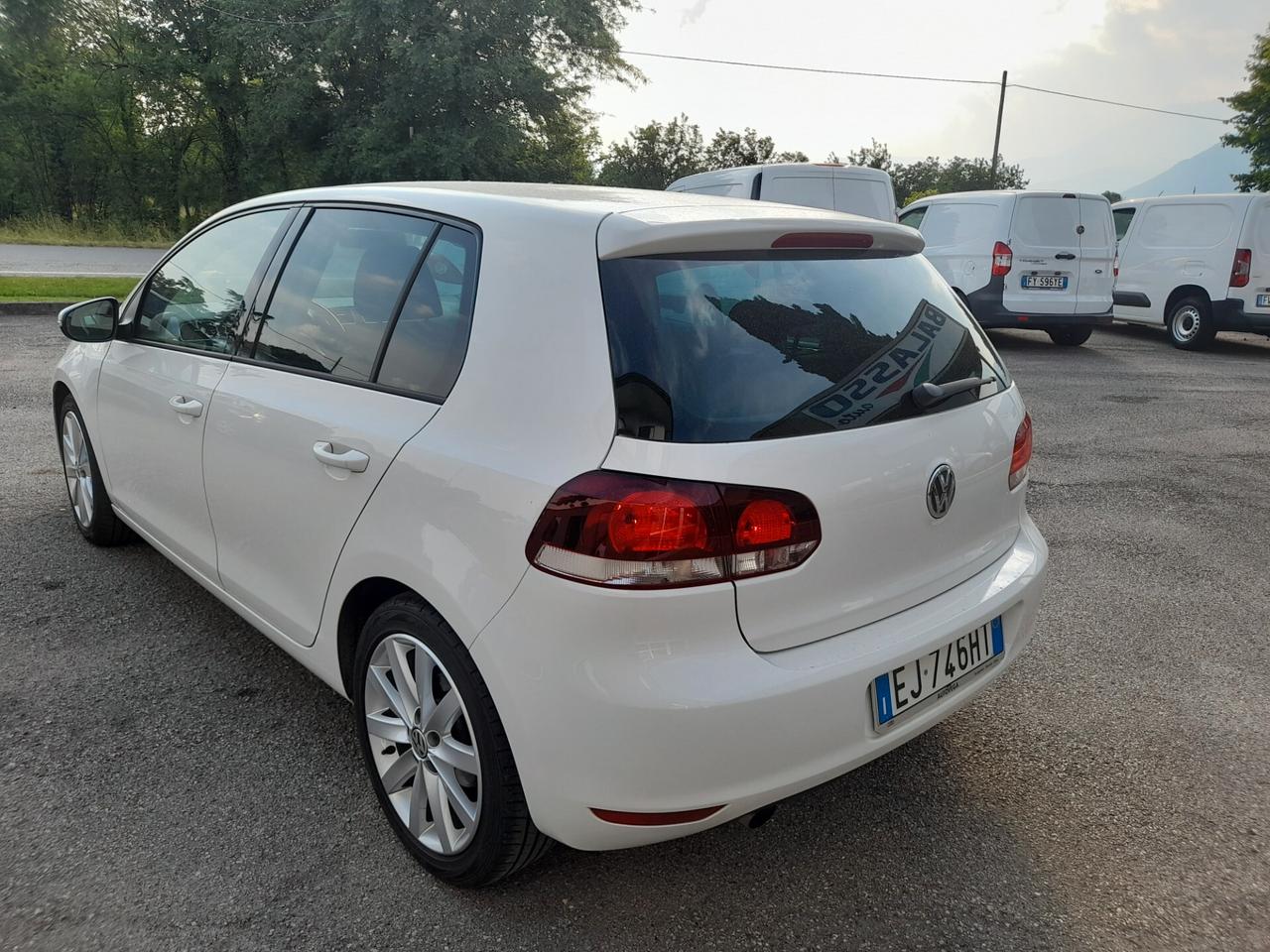 Volkswagen Golf 1.6 TDI DPF 5p. Highline