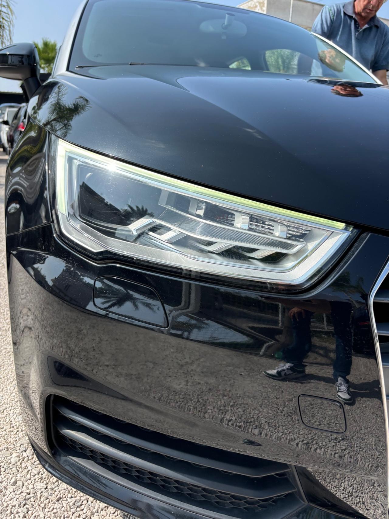 AUDI A1 SPB 1.6TDI 116CV S-TRONIC 70.000KM LED FULL