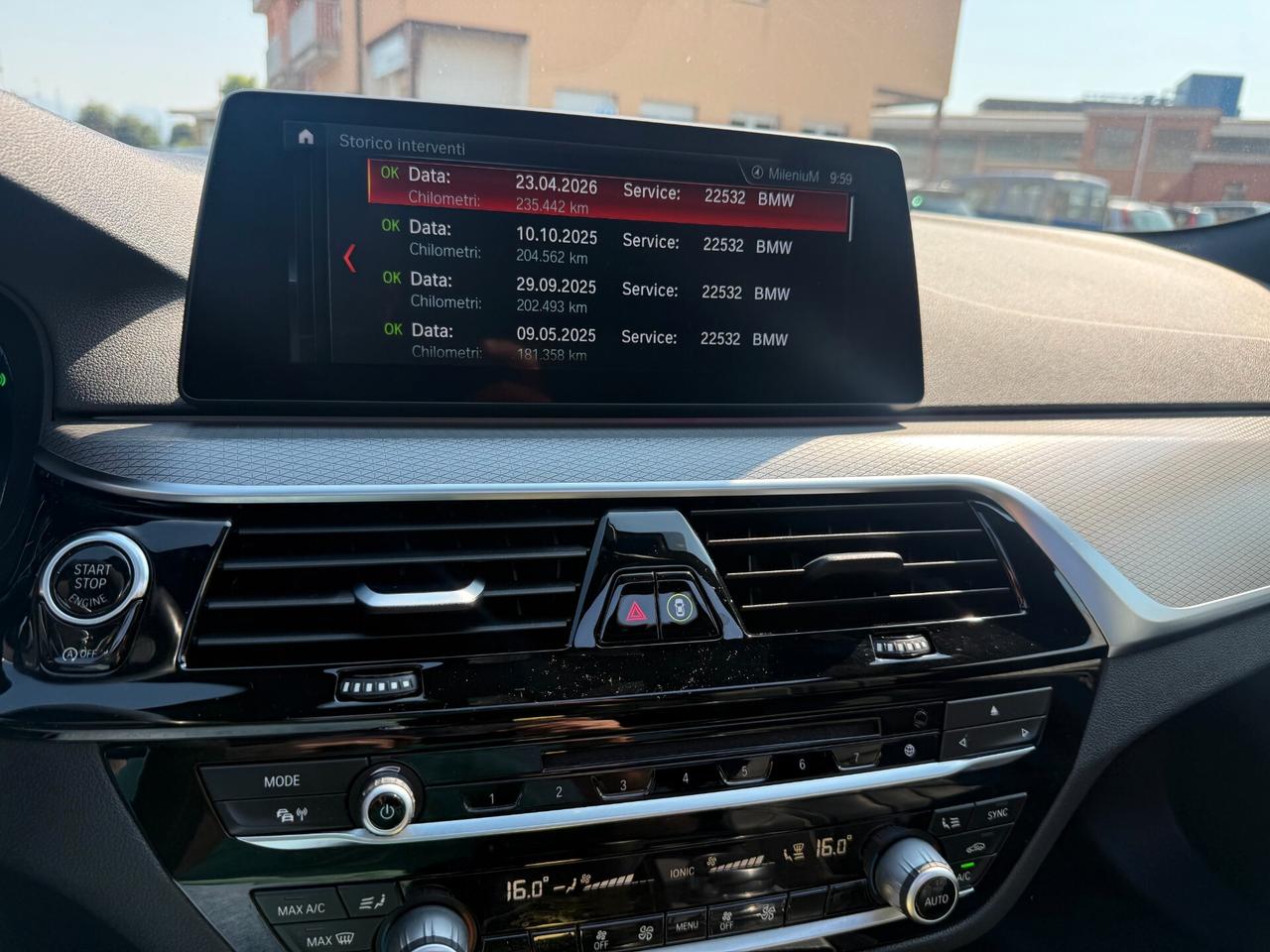 BMW 520 Berlina 520d Msport auto / TETTUCCIO APRIBILE