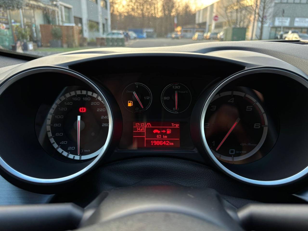 Alfa Romeo Giulietta 2.0 JTDm-2 140 CV Distinctive