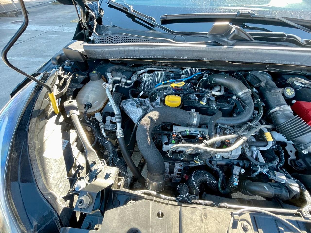 Renault Captur TCe 100 CV GPL Techno ***VEICOLO SINISTRATO **** VA IN MOTO