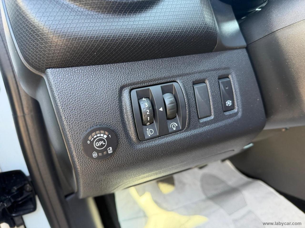 RENAULT Clio TCe 12V 90 GPL S&S 5p. Energy Duel