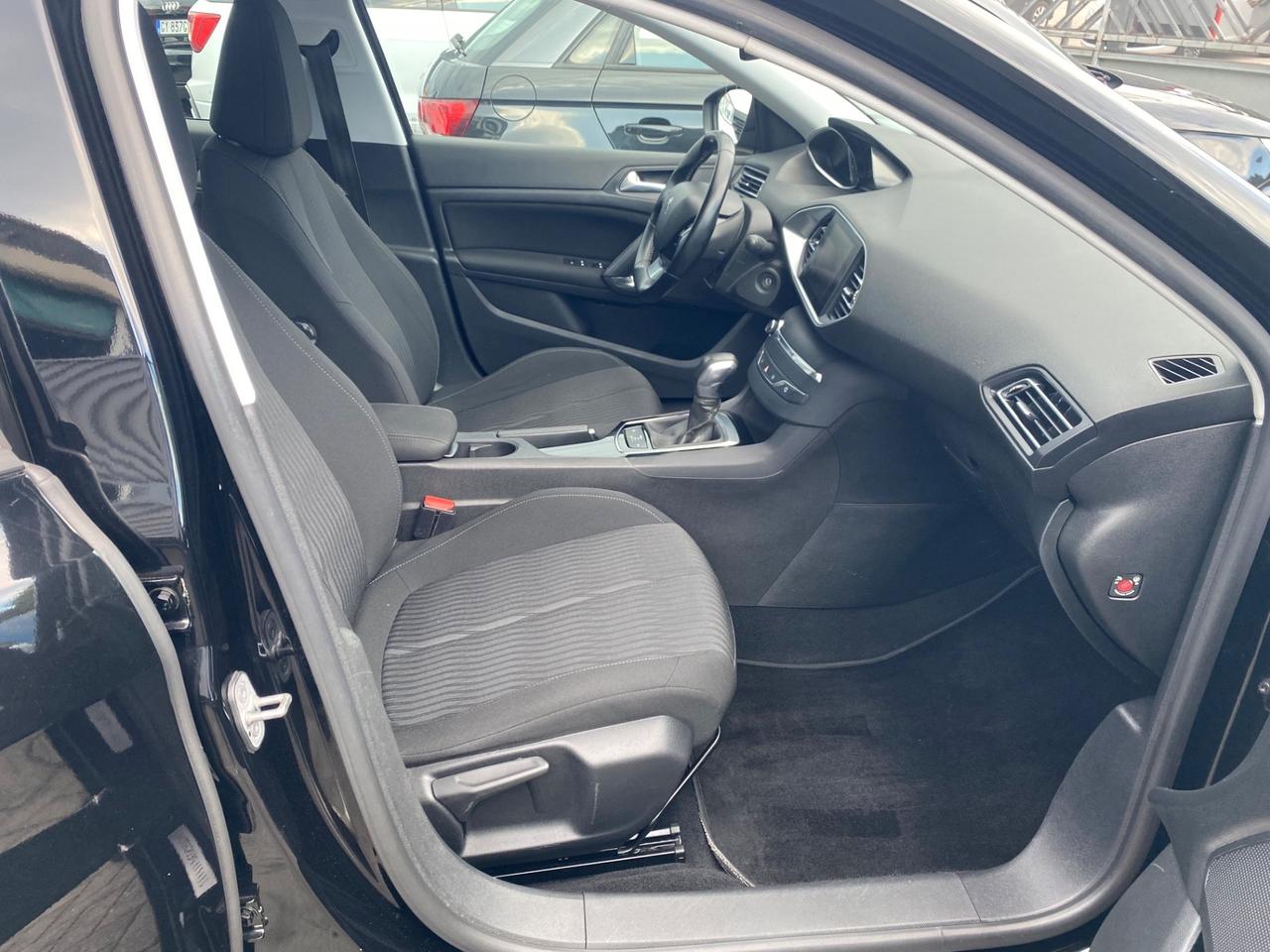 Peugeot 308 BlueHDi 120 S&S EAT6 Business
