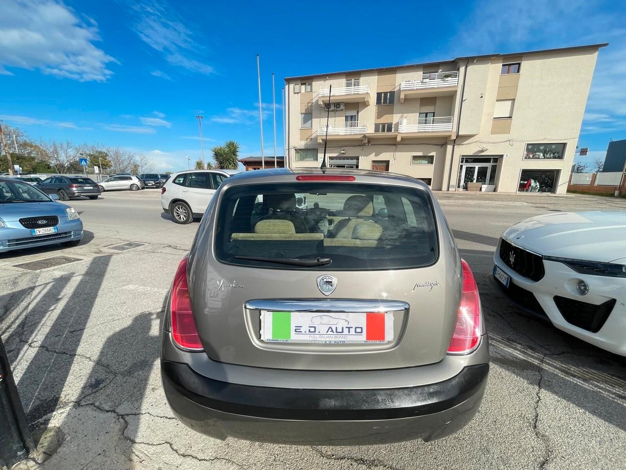 Lancia Ypsilon 1.3 Multijet 16V Platino