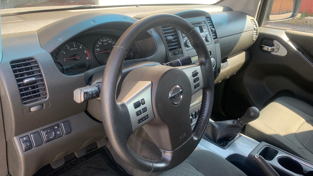 Nissan Navara 2.5 dCi 190CV 4 porte Double Cab Sport