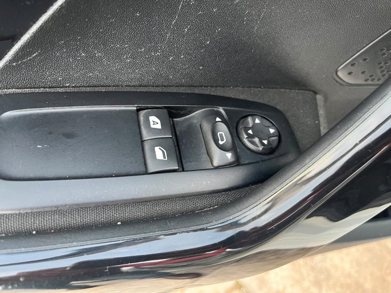 Peugeot 208 1.4 GPL - 100000KM!!! - 2014