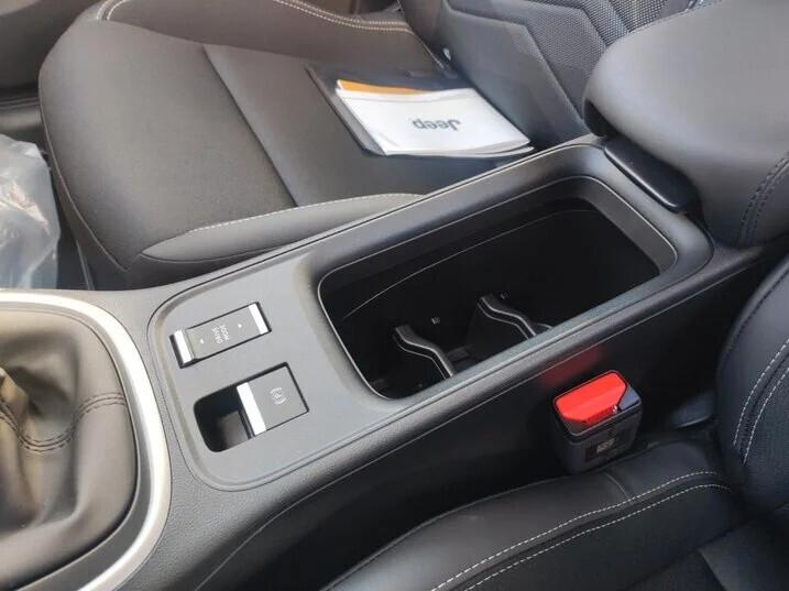 Jeep Avenger 1.2 Turbo Altitude
