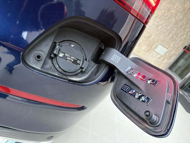 MERCEDES-BENZ GLC 300 de 4Matic Plug-in hybrid Coupé Premium Plus.