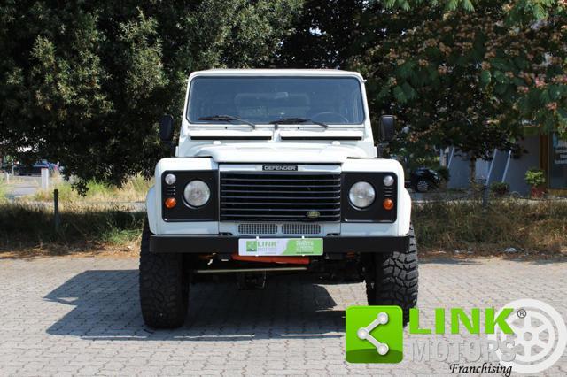 LAND ROVER Defender 90 2.5 Td5