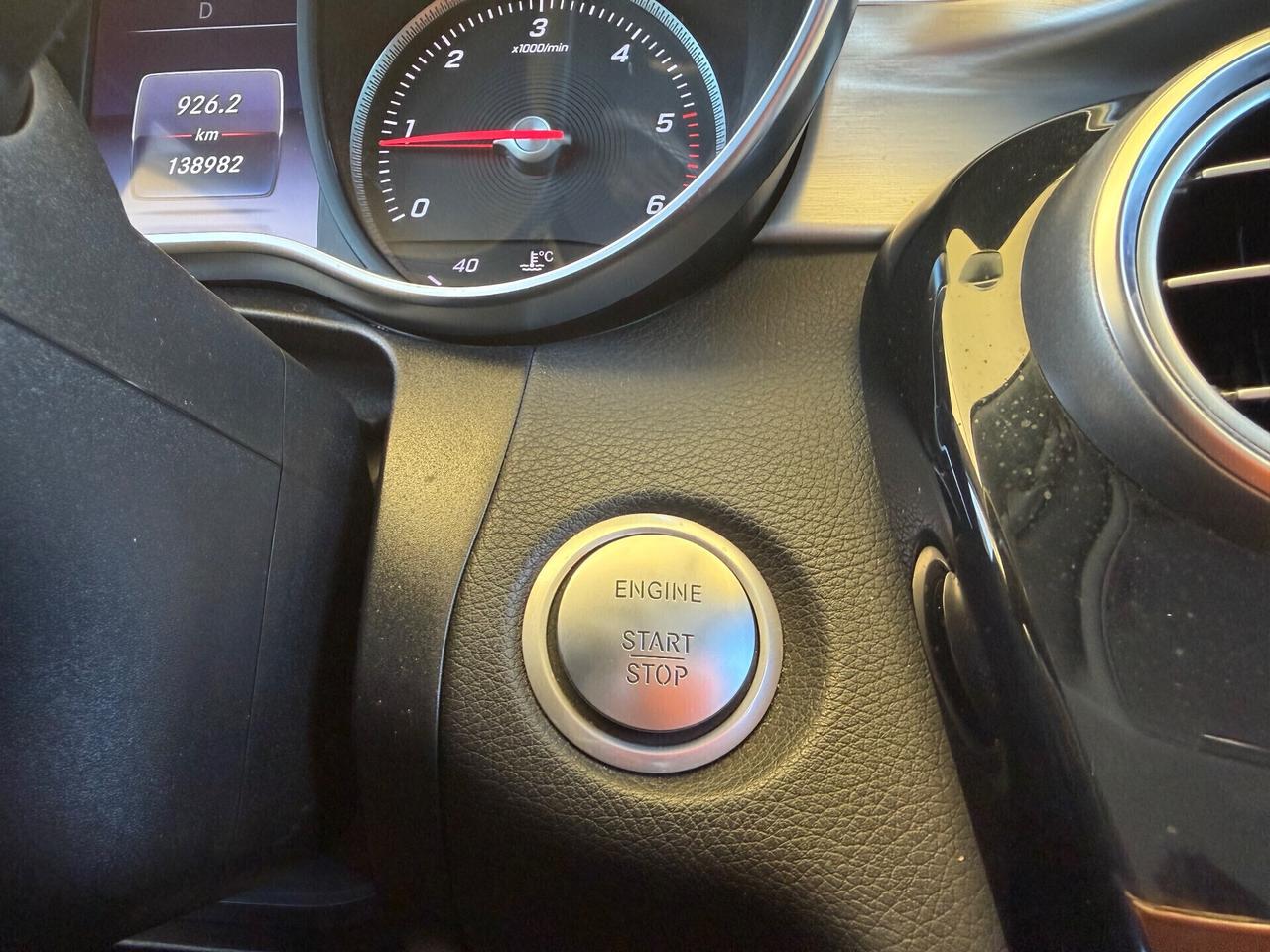 Mercedes-benz C 220 d Auto 4Matic Coupé Premium Plus