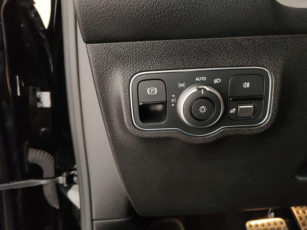 Mercedes-benz GLB 220 d Automatic 4Matic Premium
