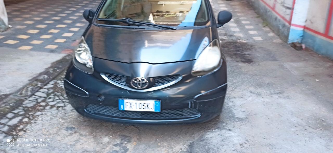 Toyota Aygo 1.0 12V VVT-i 5 porte