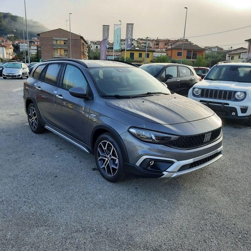 FIAT Tipo 1.0 SW Cross