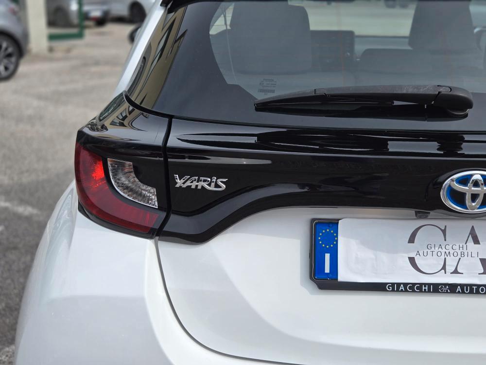Toyota Yaris 1.5h Business