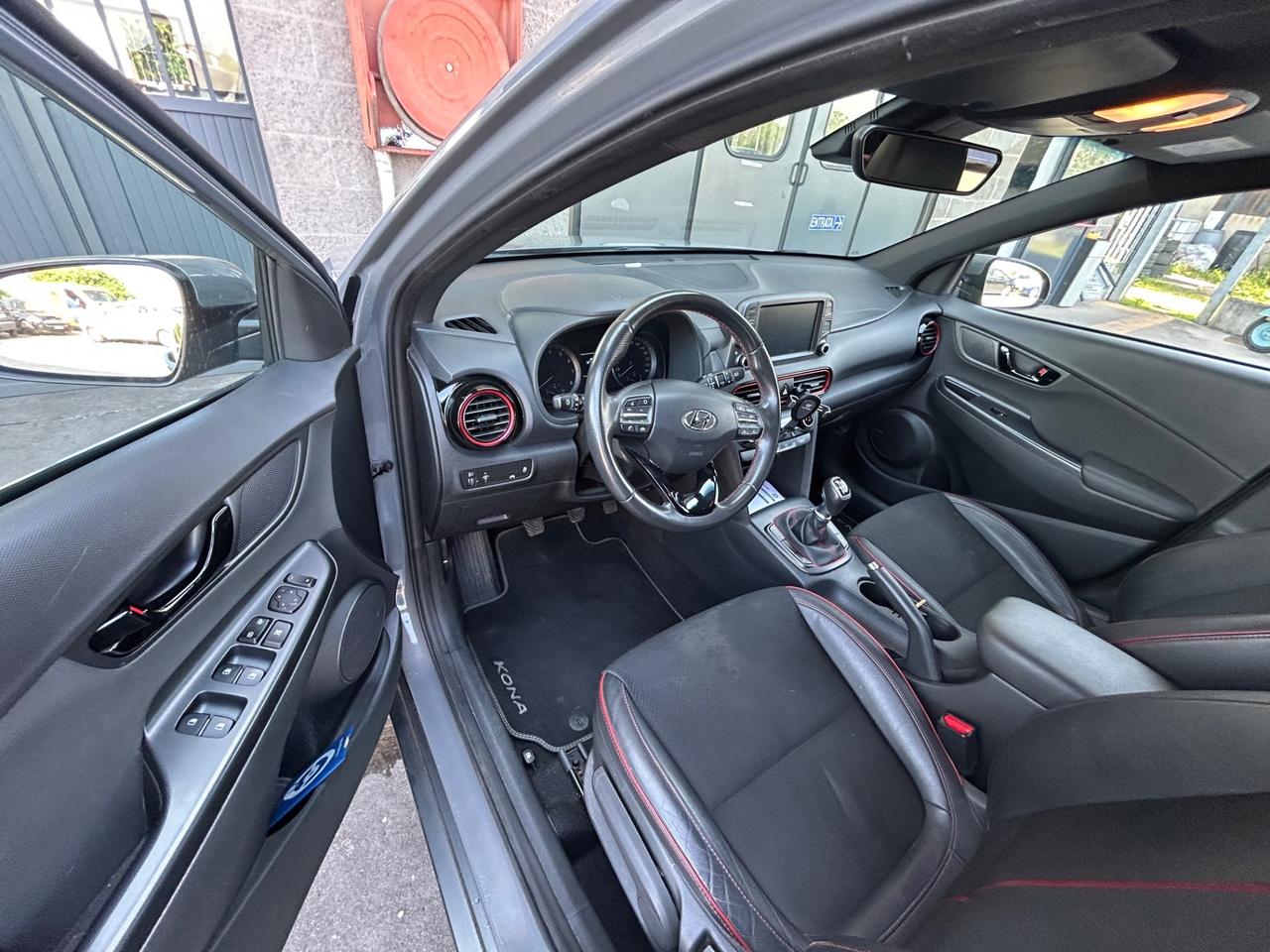 Hyundai Kona 1.0 T-GDI Xpossible