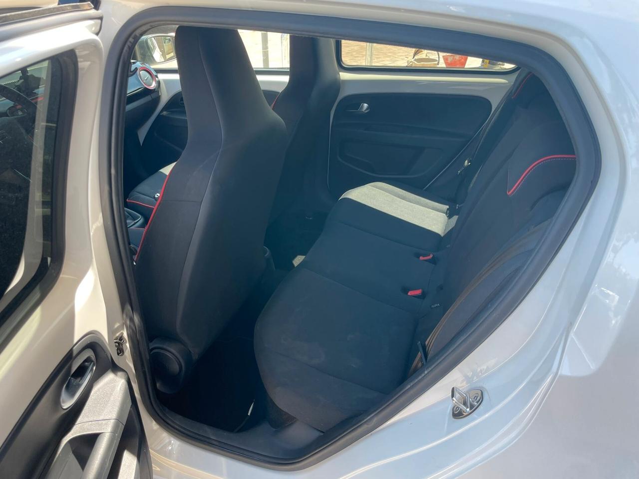 Seat Mii 1.0 68 CV 5 porte FR Line Ecofuel