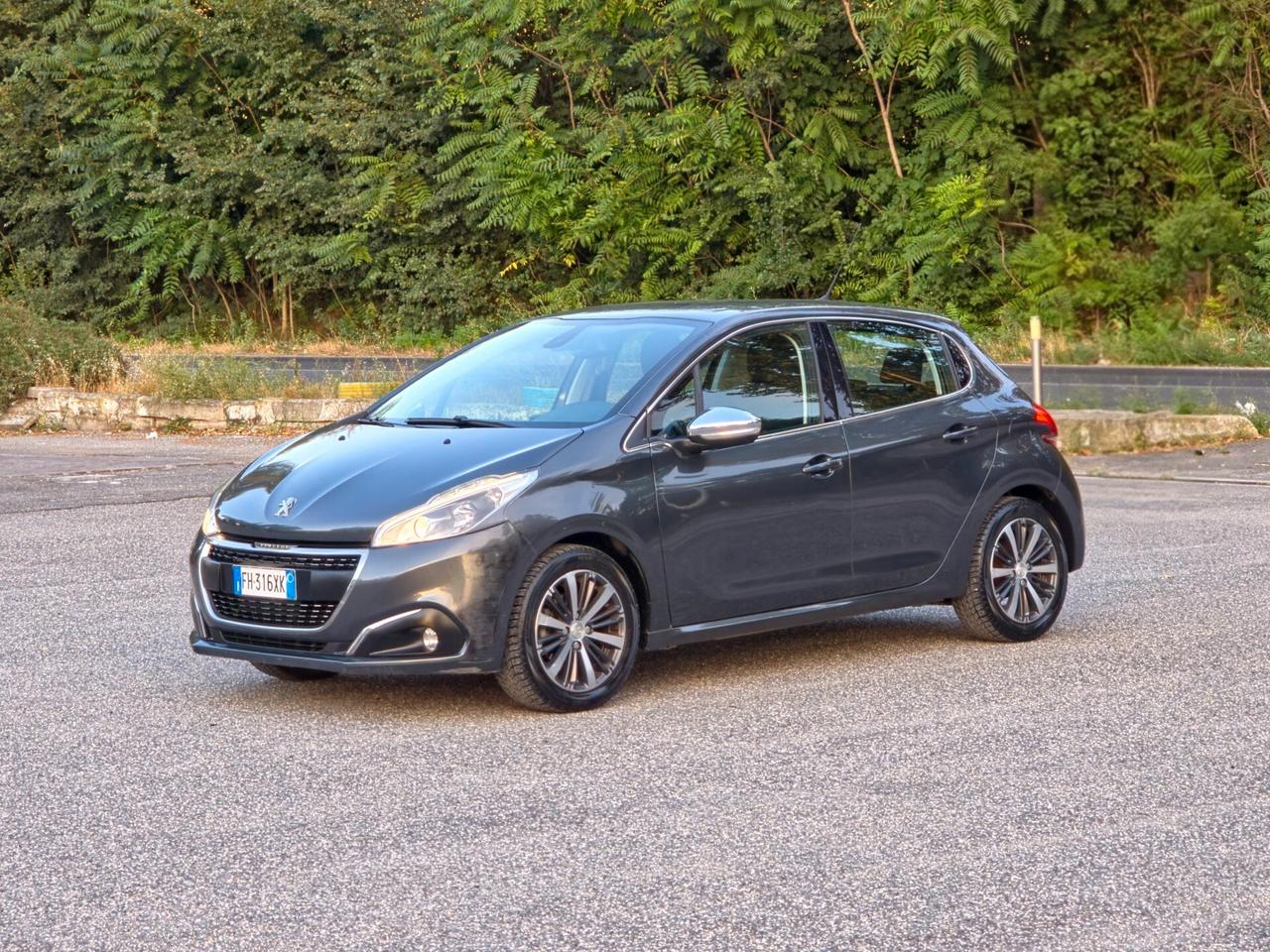 Peugeot 208 PureTech 82 5 porte Allure E6b Manuale NEO 2017