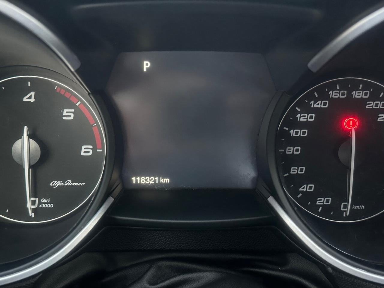 Alfa Romeo Stelvio 2.2 Turbodiesel 160 CV AT8 RWD Business