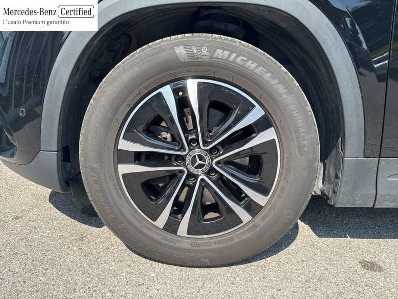 Mercedes-Benz GLA 180 D ADVANCED AUTO