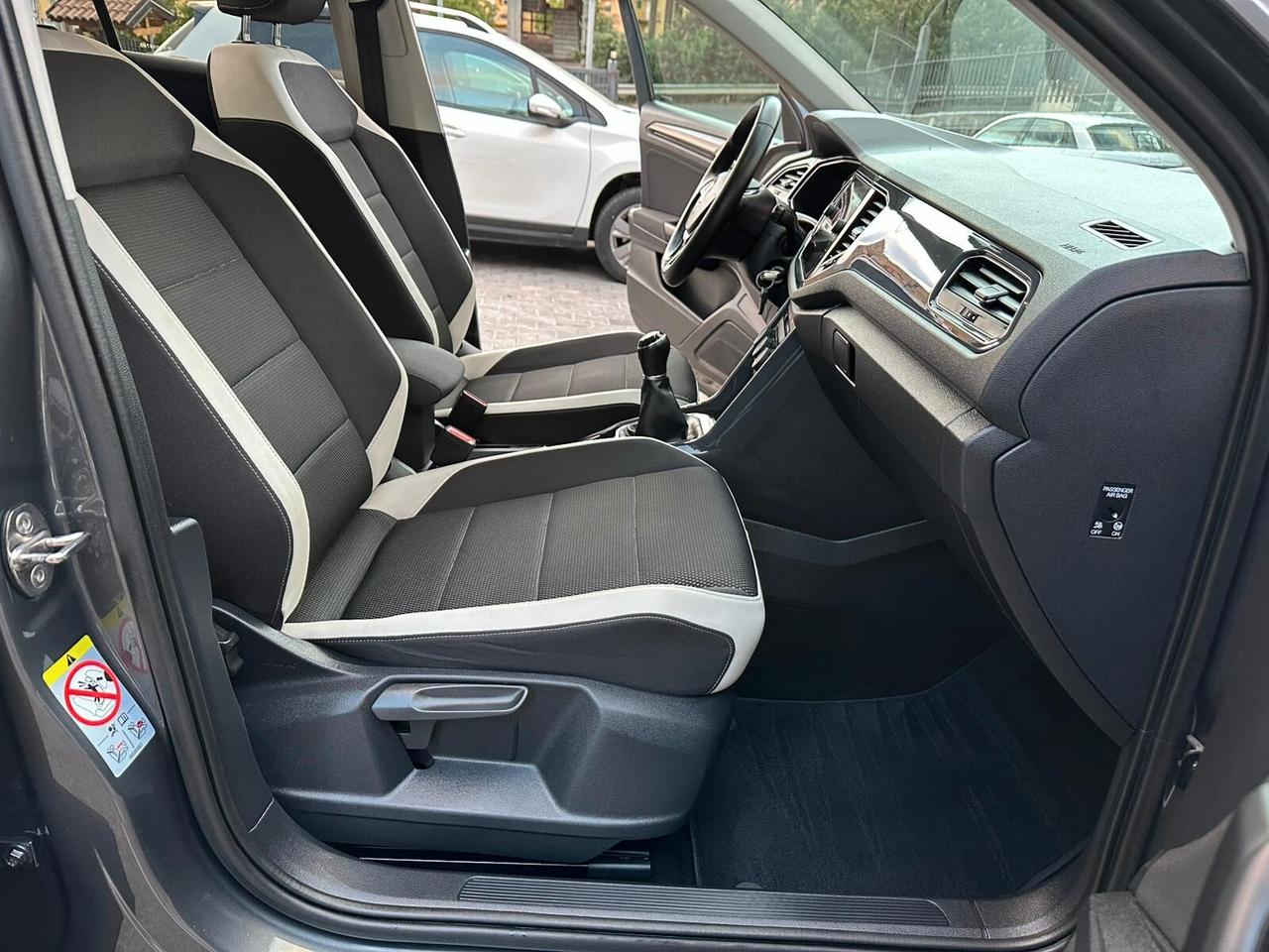 Volkswagen T-Roc 1.6 TDI SCR Business BlueMotion Technology
