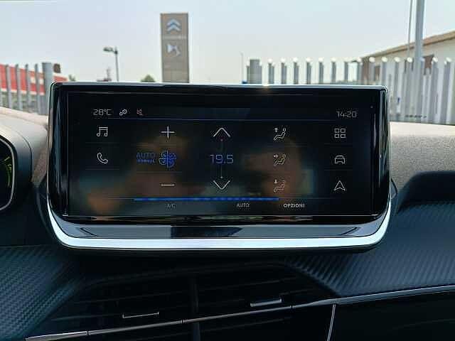 Peugeot 2008 1.2 Hybrid 145cv STYLE KM ZERO