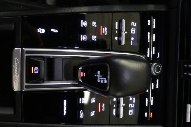 PORSCHE Cayenne 3.0 V6 E-Hybrid