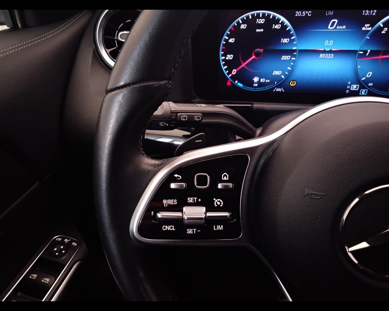 Mercedes-Benz GLA-H247 2020 - GLA 180 d Sport Plus auto