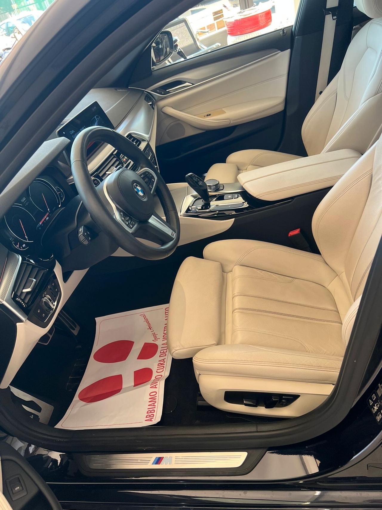 Bmw 520 520d xDrive Touring Msport