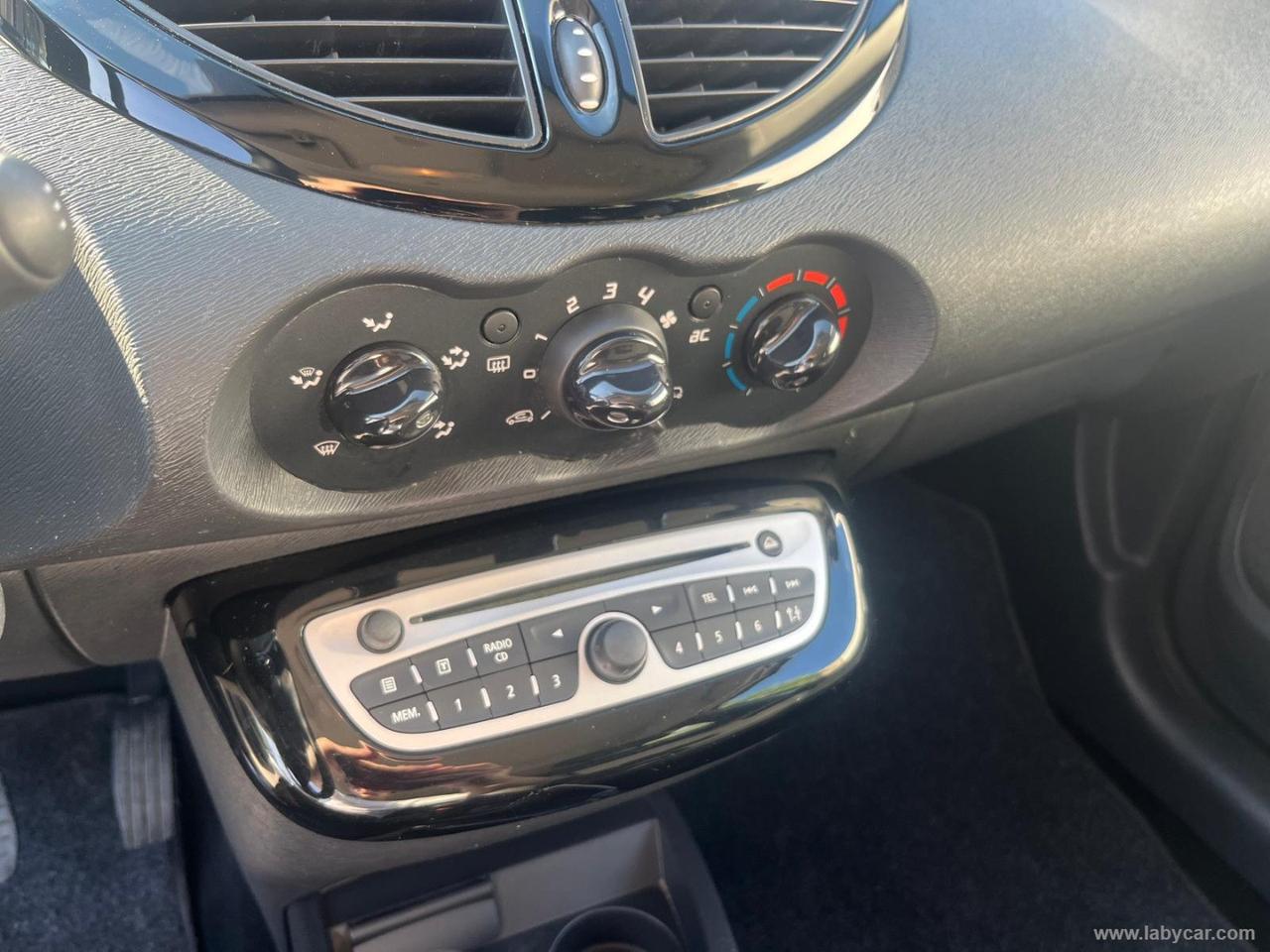 RENAULT Twingo 1.2 LEV Sport & Sound PER NEOPATENTATI
