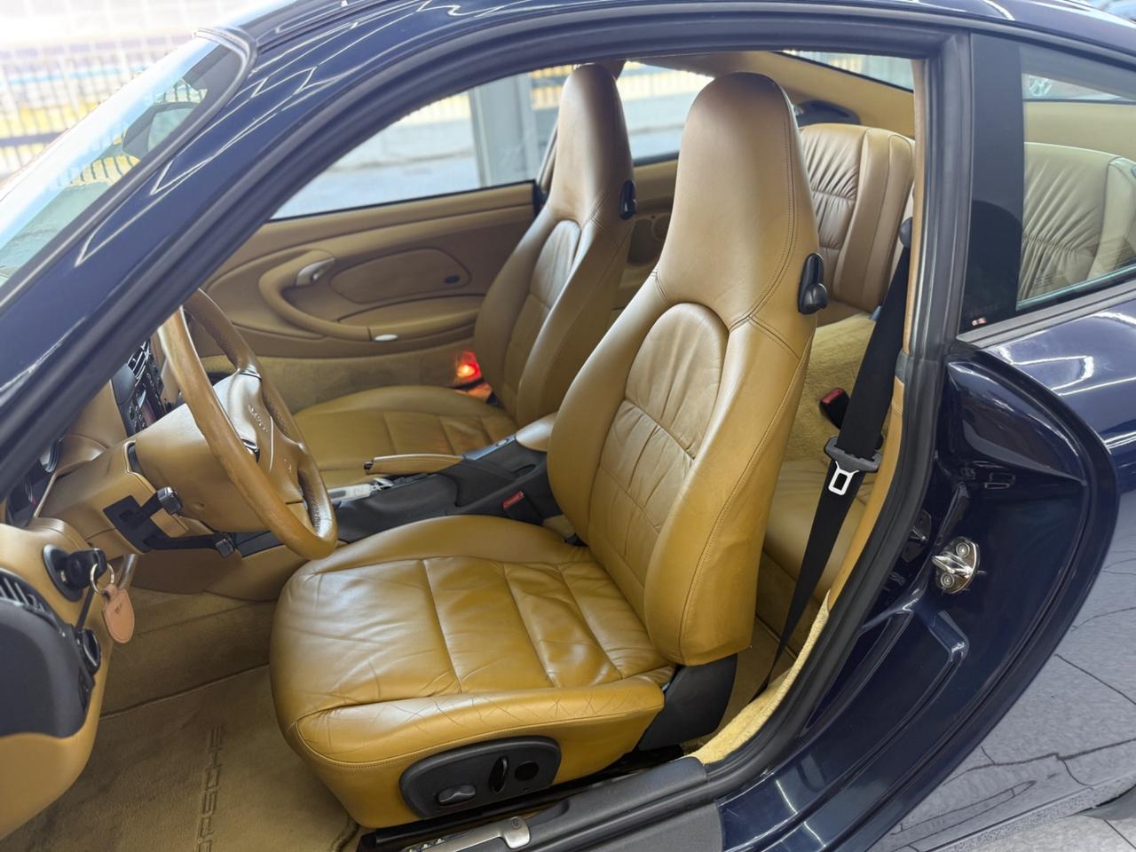 Porsche 911 Carrera 4 cat Coupé