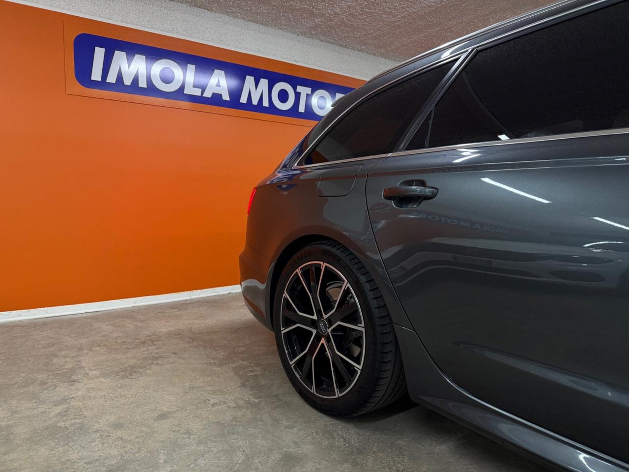 Audi A6 Avant 2.0 TDI 177 CV S-line più Kit RS