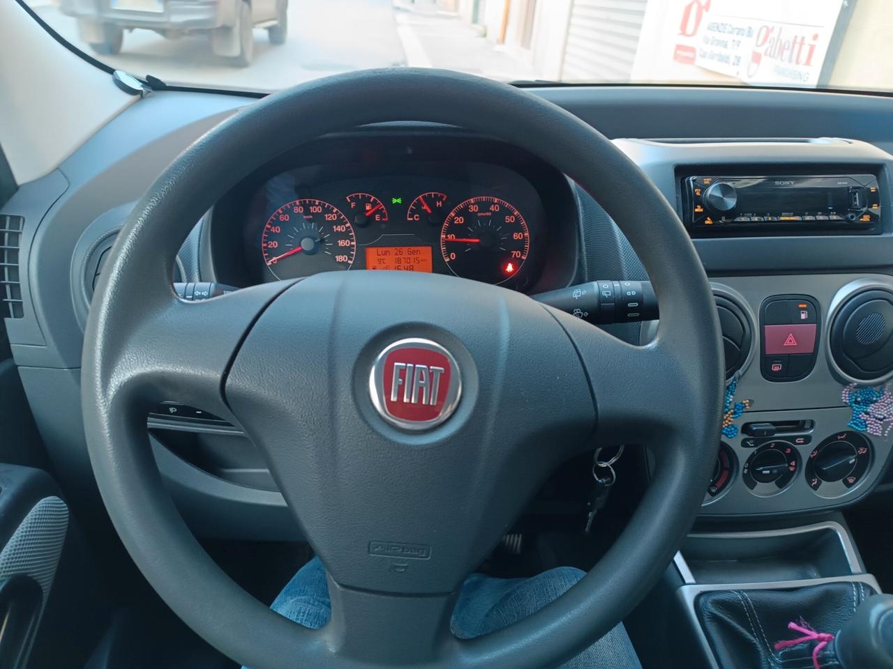 Fiat Qubo 1.4 8V 77 CV Dynamic Natural Power