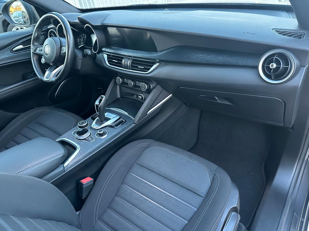 Alfa Romeo Stelvio 2.2 Turbodiesel 190 CV AT8 Q4 Super Business "Km 79.000"