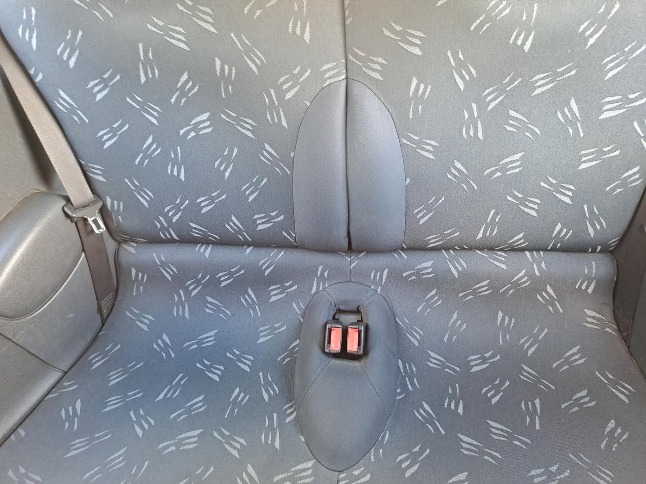 Mini 1.4 tdi One D de luxe