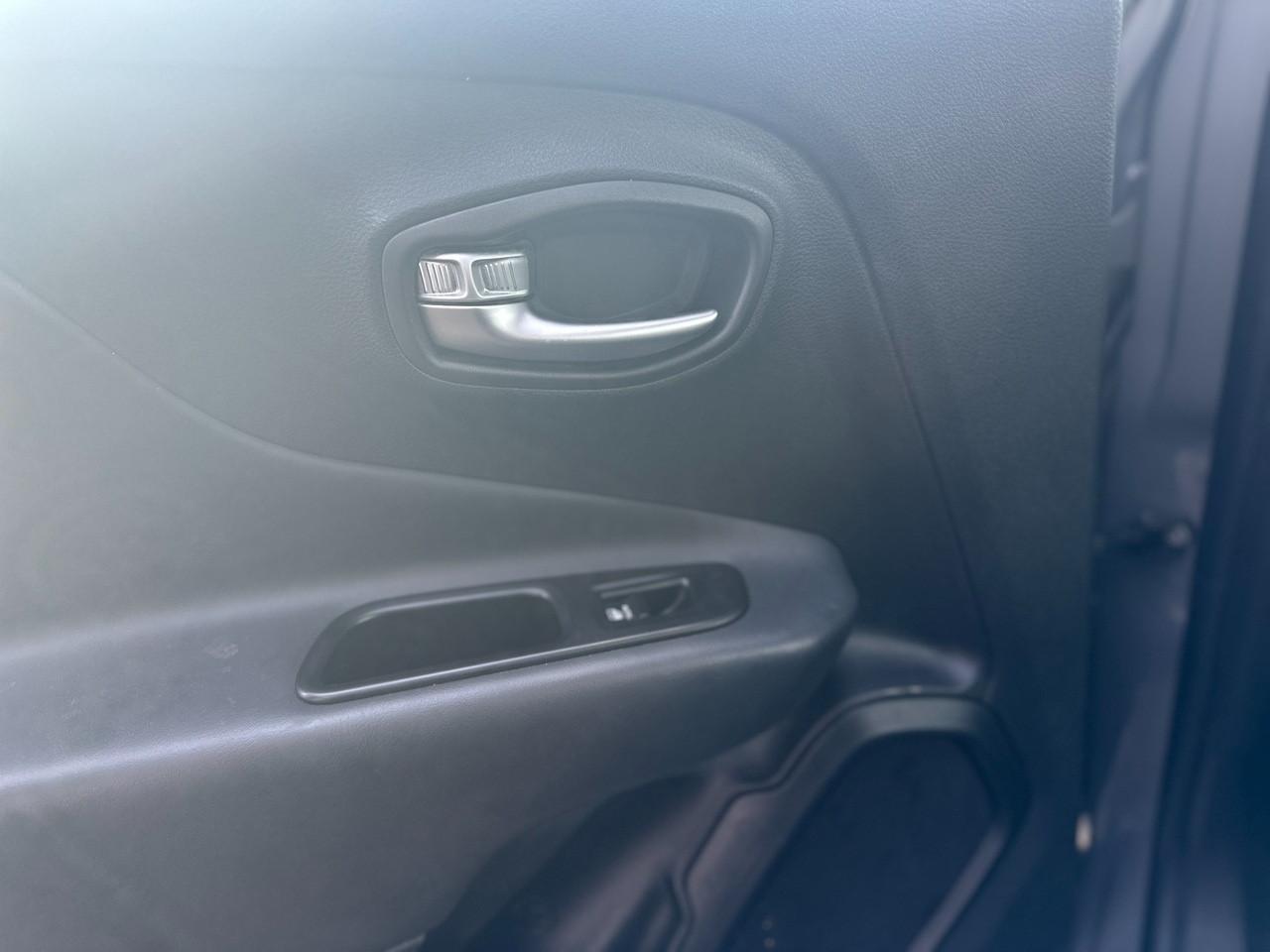 JEEP Renegade 2019 - Renegade 1.3 t4 phev Limited 4xe at6