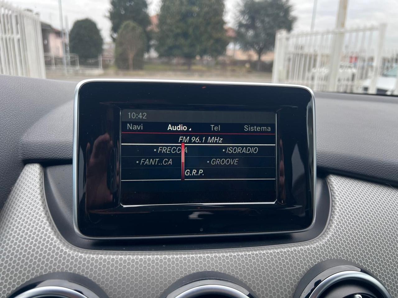 Mercedes-benz B 180 d Premium