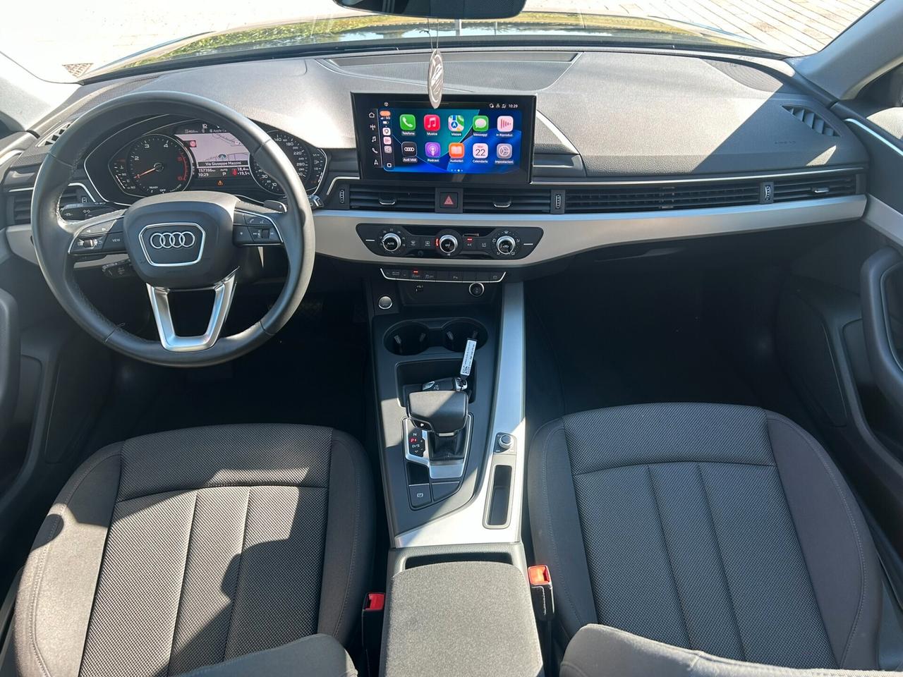 AUDI A4 Avant 30 2.0TDI 136CV S-Tronic Business