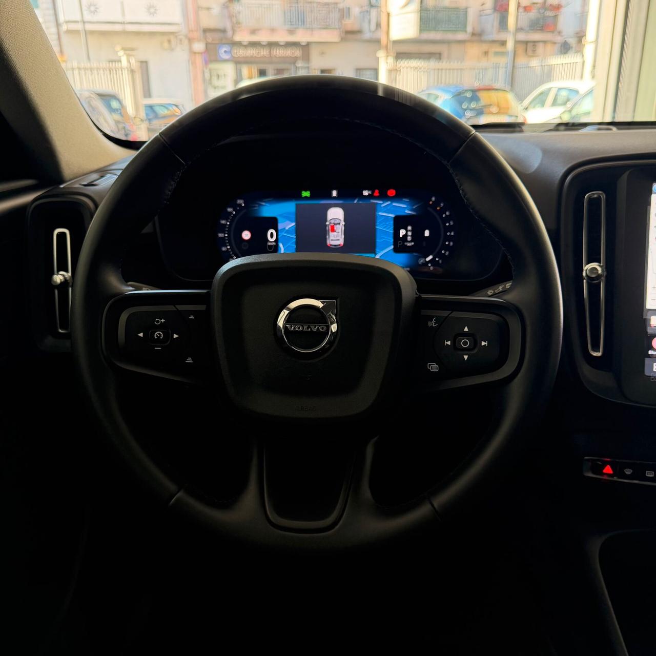 Volvo XC40 B3 automatico Core