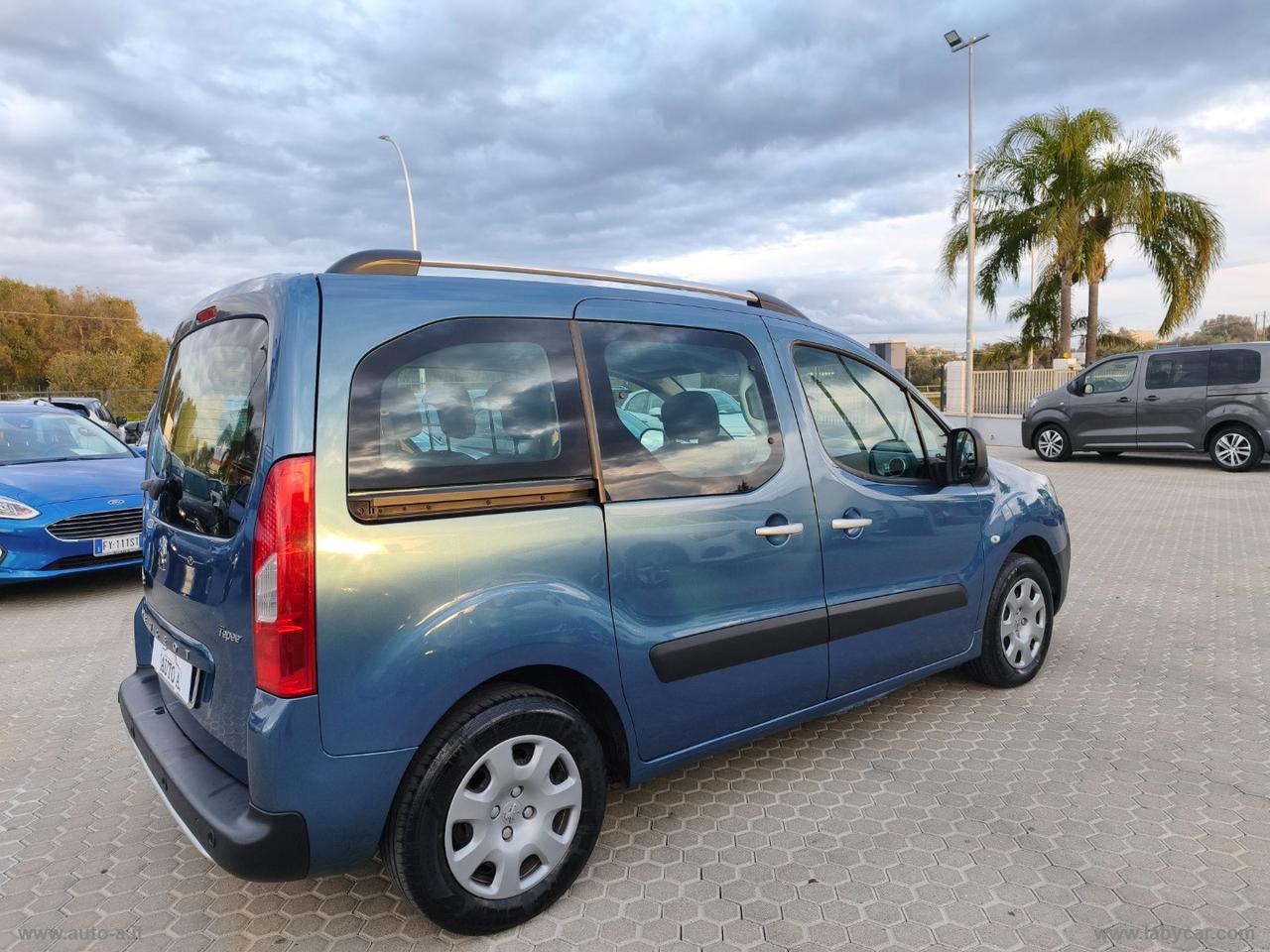 PEUGEOT Partner Tepee 1.6HDI 92 Active