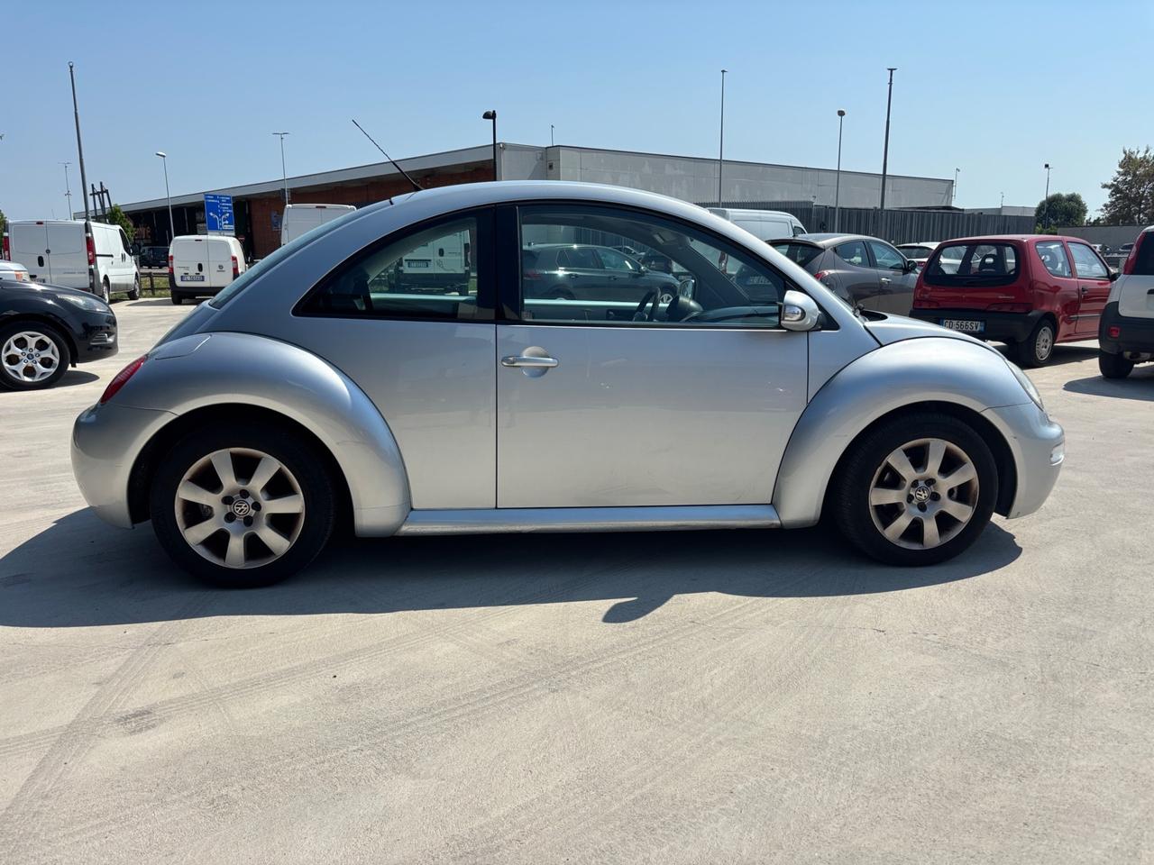 Volkswagen New Beetle 1.9 TDI 101CV