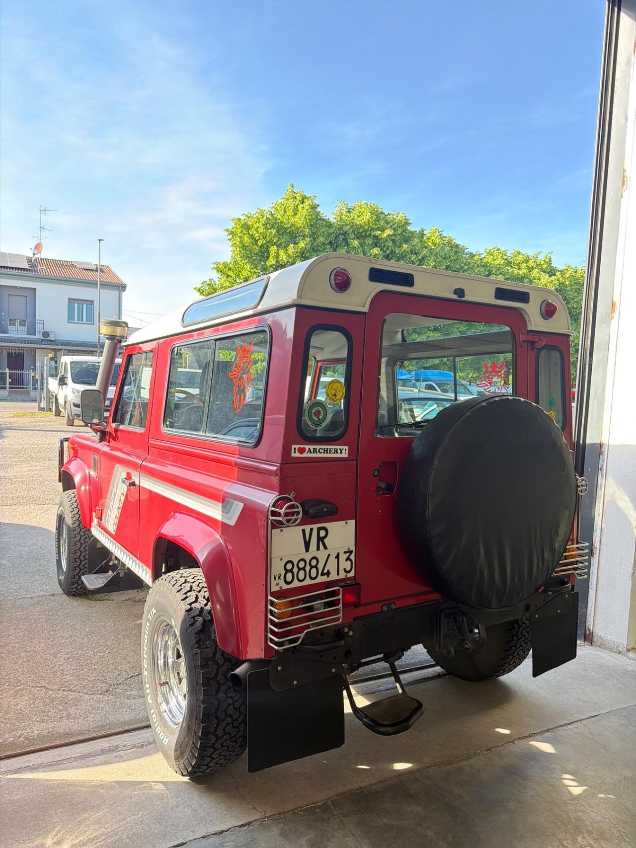 Land Rover Defender 90 turbodiesel Hard-top