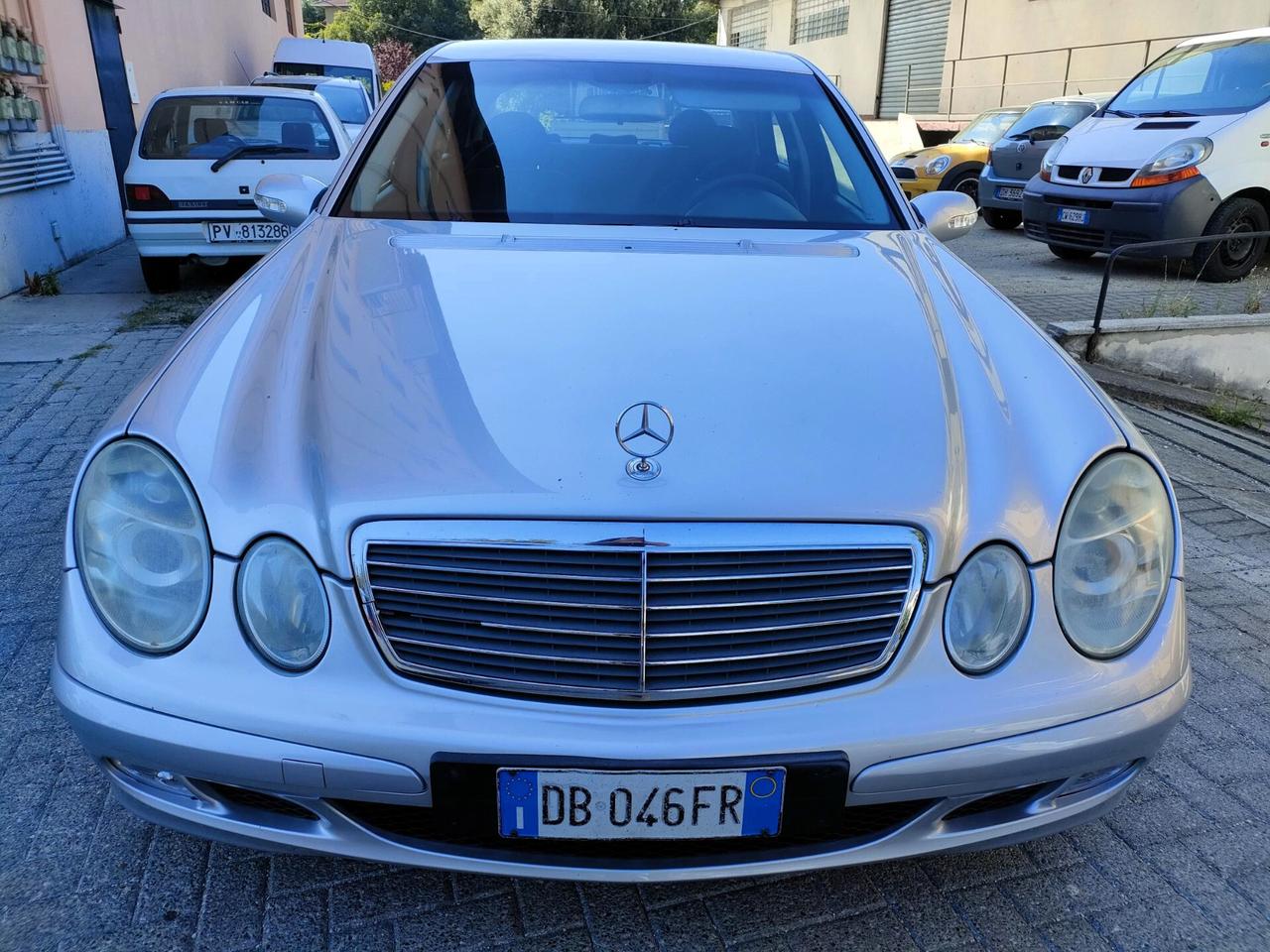 Mercedes-benz E 200 K Metano LEGGERE ANNUNCIO