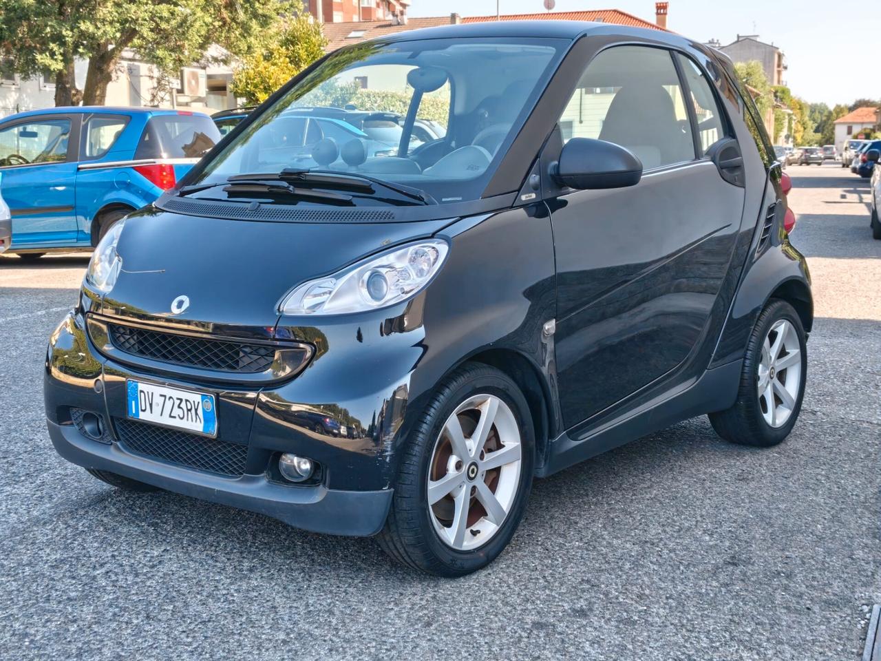 Smart fortwo 1.0 Turbo 84 CV (2009) – Cerchi in lega, Manometri, Ottime Condizioni