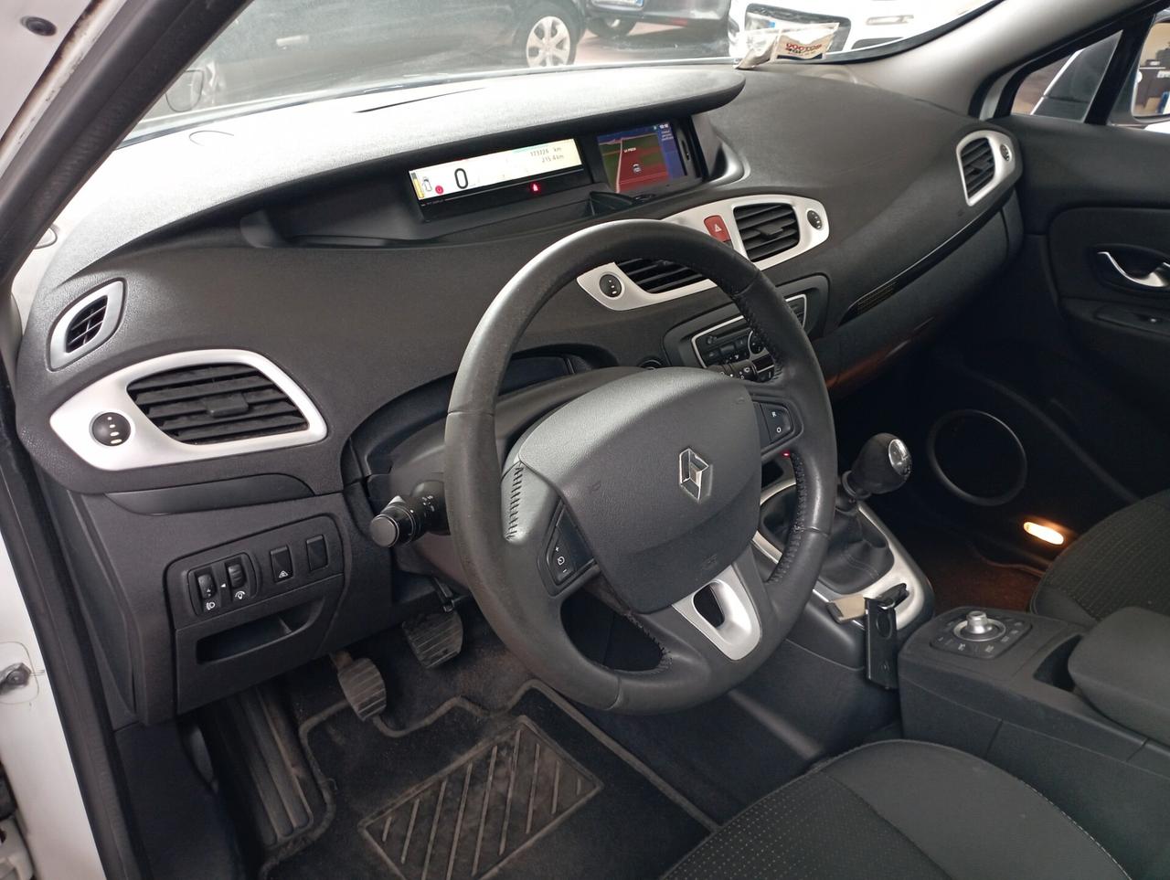 Renault Scenic Scénic X-Mod 1.5 dCi 110CV 7 POSTI