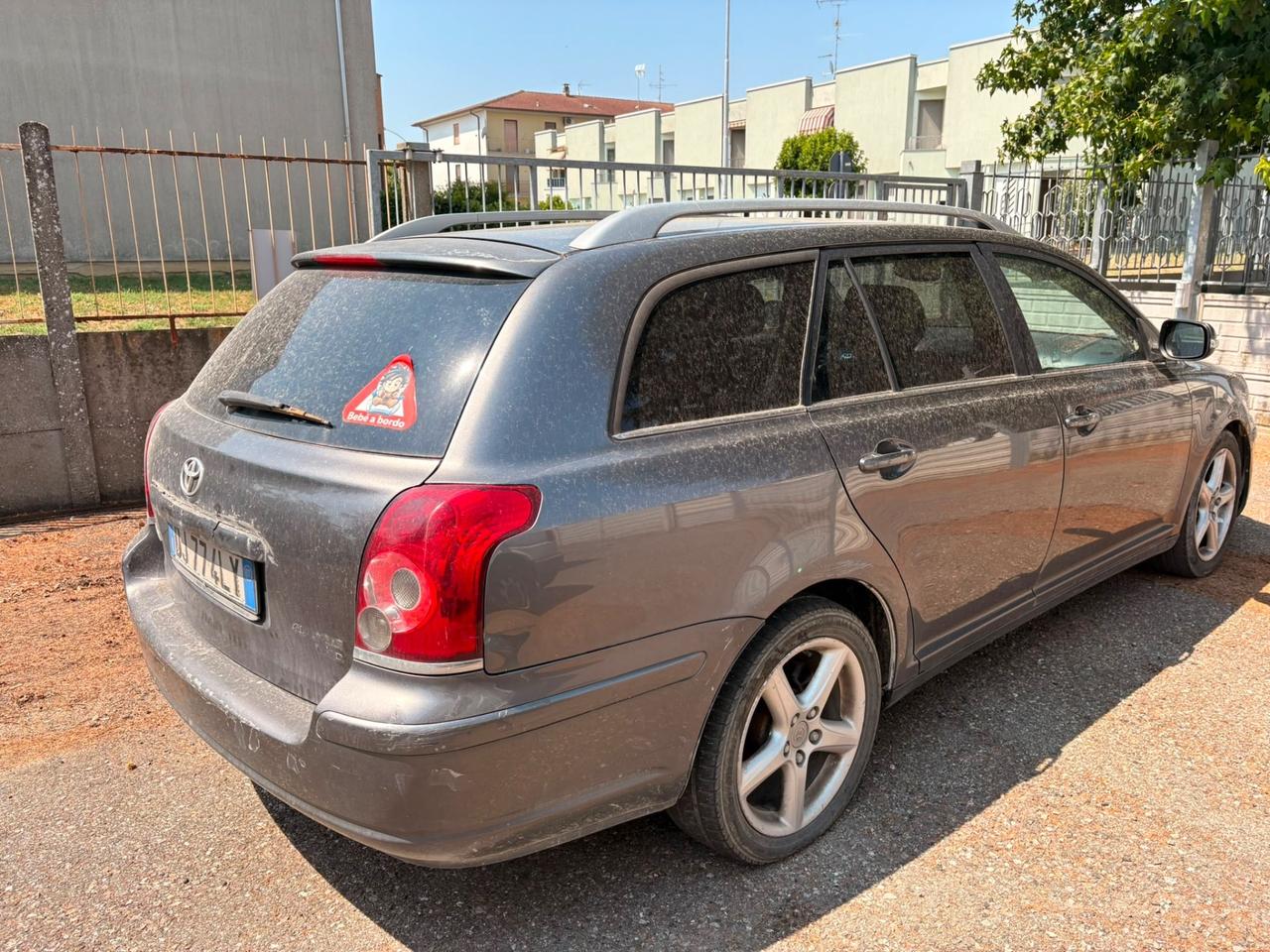 Toyota Avensis 2.0 D-4D 16V Station Wagon
