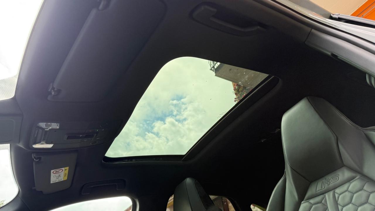 Audi Q3 RS SPB quattro S tronic