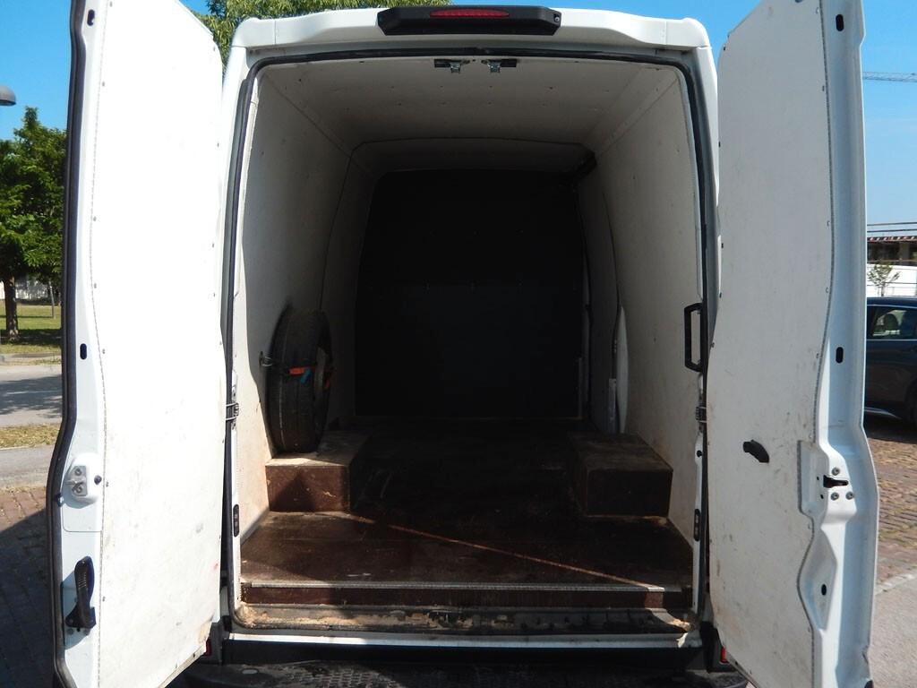 IVECO DAILY 3.0 tetto alto, passo medio- ECCELLENTE!