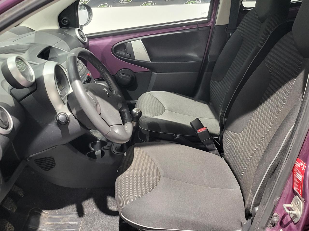 Peugeot 107 - 2013 1.0 68CV 5p. Access